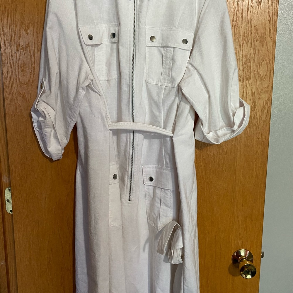 White Knee-Length Dress